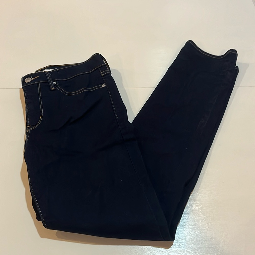 312 Shaping Slim Levi’s